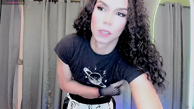 gatitavenecis online show from February 28, 2025, 9:55 pm