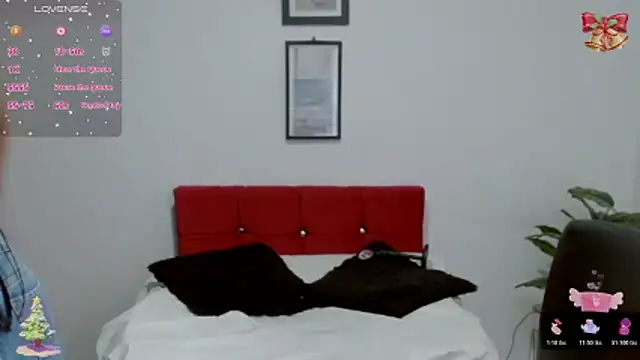 NatalyEscobar lx online show from December 20, 2025, 1:36 pm