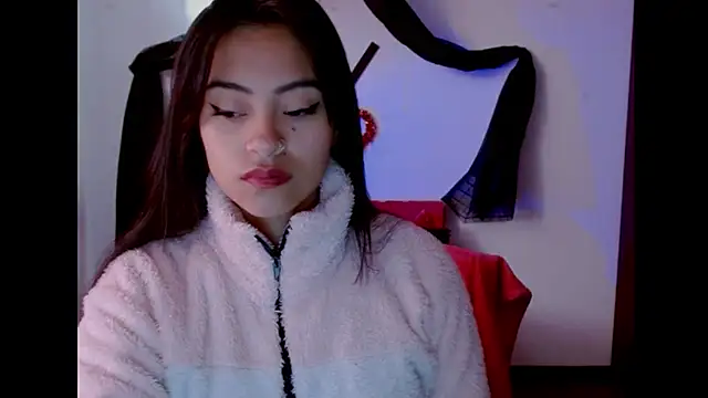 NatalyEscobar lx online show from March 18, 2025, 12:06 pm