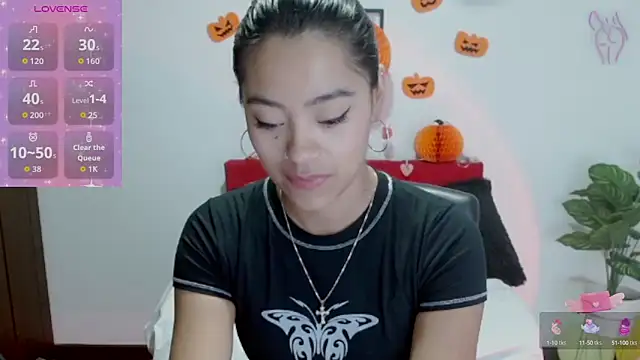 NatalyEscobar lx online show from October 2, 2025, 12:41 pm