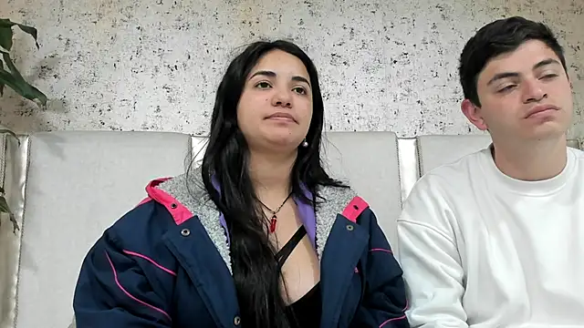 Sexx onn fire online show from March 18, 2025, 6:28 pm