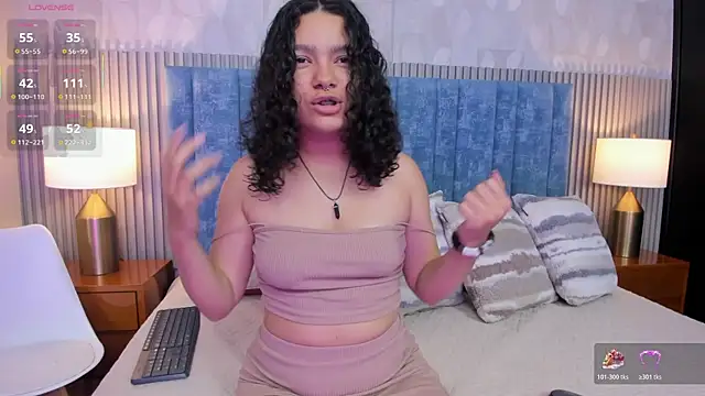 Snapshot of pretty_sunlight_ chatting on January 14, 2026, 2:15 am pretty sunlight online show from January 14, 2026, 2:15 am