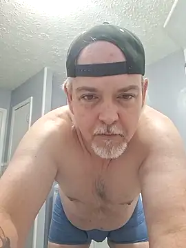 Snapshot of marc1812 chatting on January 7, 2026, 5:12 am marc1812 online show from January 7, 2026, 5:12 am