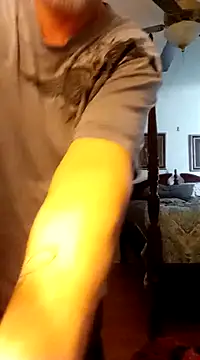 Snapshot of marc1812 chatting on January 17, 2025, 7:49 pm marc1812 online show from January 17, 2025, 7:49 pm