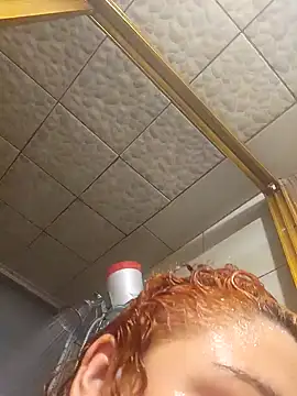 Snapshot of m0ondolly chatting on September 27, 2025, 6:30 am m0ondolly online show from September 27, 2025, 6:30 am