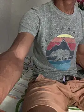 Johnras121 online show from April 6, 2026, 12:50 am