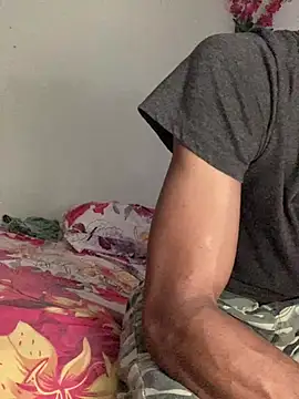 Johnras121 online show from April 3, 2026, 3:35 am