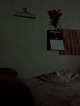 Snapshot of Johnras121 chatting on September 16, 2025, 4:13 am Johnras121 online show from September 16, 2025, 4:13 am