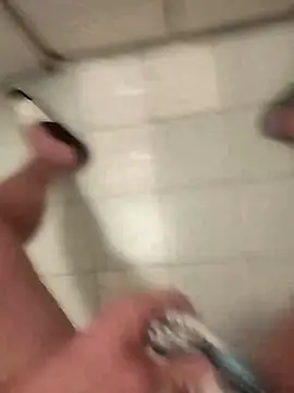 Snapshot of hexsmith96 chatting on March 19, 2025, 12:59 am hexsmith96 online show from March 19, 2025, 12:59 am