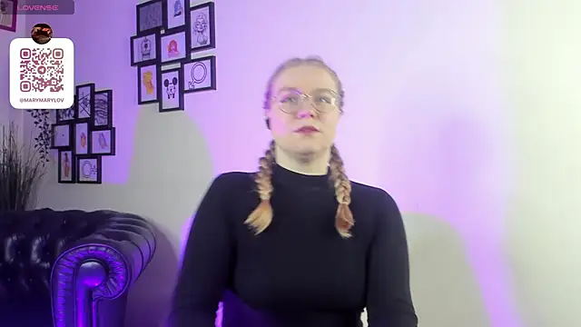 Snapshot of marydoji chatting on February 3, 2025, 8:57 am marydoji online show from February 3, 2025, 8:57 am