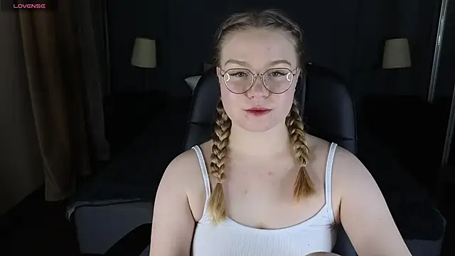 Snapshot of marydoji chatting on February 24, 2025, 8:47 pm marydoji online show from February 24, 2025, 8:47 pm