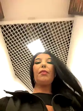 Tisha Busty online show from November 30, 2025, 2:40 pm