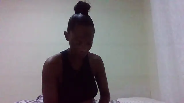 Snapshot of sweets_80 chatting on April 21, 2026, 9:10 pm sweets 80 online show from April 21, 2026, 9:10 pm