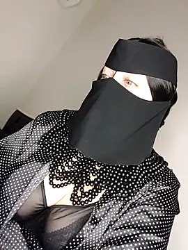 Snapshot of -Arab_milf- chatting on February 19, 2025, 6:11 am -Arab milf- online show from February 19, 2025, 6:11 am