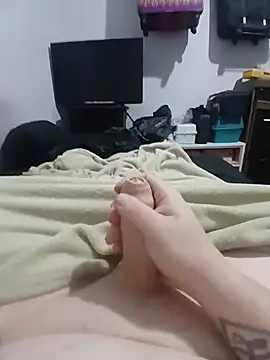 Snapshot of luluankle chatting on July 6, 2026, 9:06 pm luluankle online show from July 6, 2026, 9:06 pm