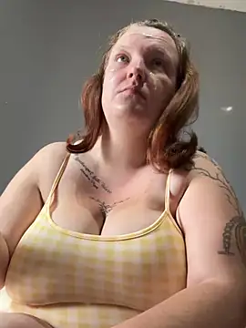 Snapshot of busty-bella1 chatting on July 31, 2026, 9:19 am busty-bella1 online show from July 31, 2026, 9:19 am