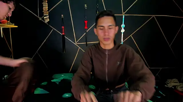 MillersKink online show from December 5, 2025, 3:27 am