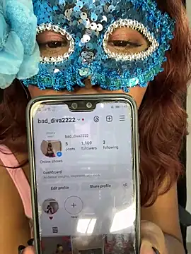 Snapshot of bad_diva chatting on January 27, 2025, 8:18 am bad diva online show from January 27, 2025, 8:18 am