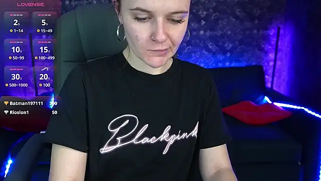 Snapshot of MaribelRiverr_ chatting on February 25, 2025, 9:42 am MaribelRiverr  online show from February 25, 2025, 9:42 am