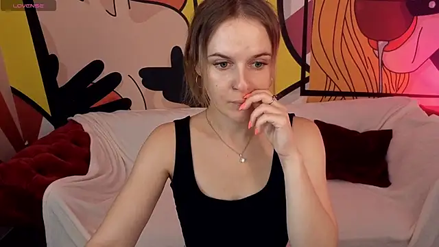 Snapshot of MaribelRiverr_ chatting on July 5, 2026, 5:36 am MaribelRiverr online show from July 5, 2026, 5:36 am