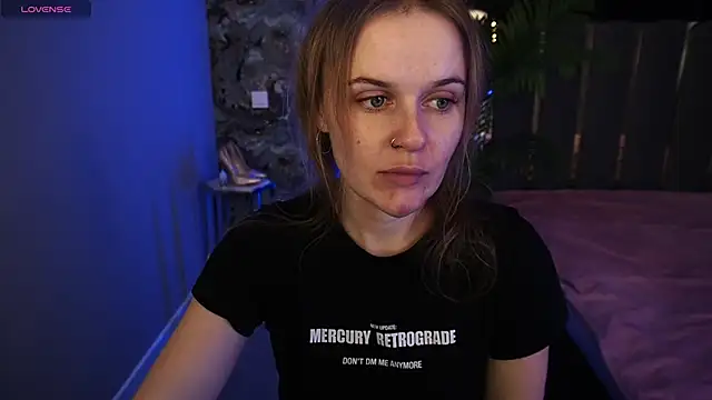 Snapshot of MaribelRiverr_ chatting on November 8, 2025, 7:12 am MaribelRiverr online show from November 8, 2025, 7:12 am