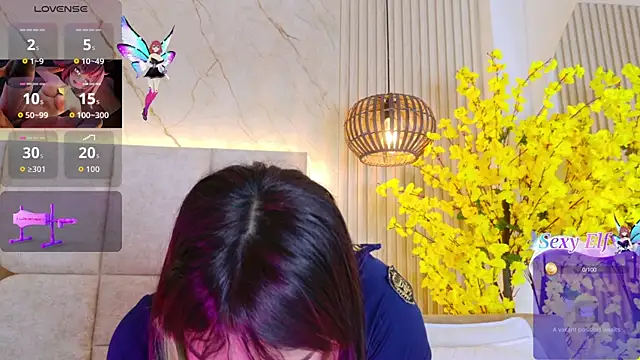 Snapshot of KimVelezz chatting on May 24, 2026, 1:44 pm KimVelezz online show from May 24, 2026, 1:44 pm