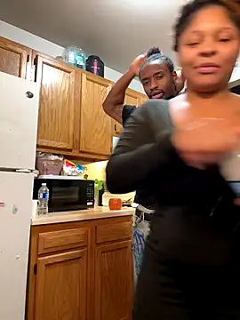 exotic  couple online show from December 21, 2025, 3:52 am