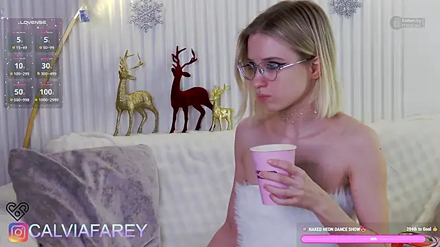 Snapshot of calviafarey chatting on January 16, 2026, 11:42 pm calviafarey online show from January 16, 2026, 11:42 pm
