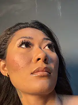 Snapshot of thai-dreamgirl chatting on October 22, 2025, 11:03 pm thai-dreamgirl online show from October 22, 2025, 11:03 pm