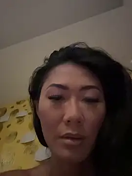 Snapshot of thai-dreamgirl chatting on April 8, 2026, 11:17 pm thai-dreamgirl online show from April 8, 2026, 11:17 pm