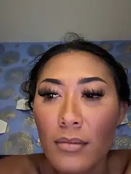 Snapshot of thai-dreamgirl chatting on March 22, 2026, 11:01 am thai-dreamgirl online show from March 22, 2026, 11:01 am