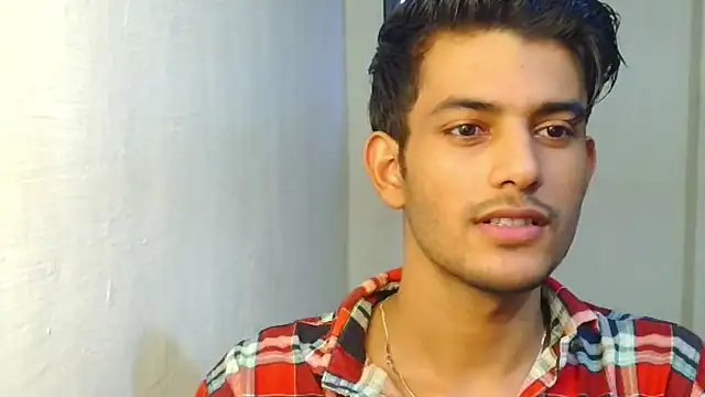 kingkartik7 online show from October 27, 2025, 11:44 am