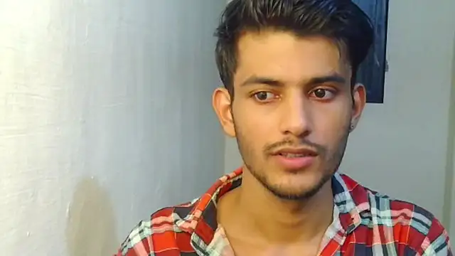 kingkartik7 online show from October 19, 2025, 5:05 pm