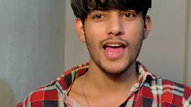 kingkartik7 online show from November 10, 2025, 4:45 pm