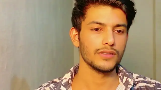 Snapshot of kingkartik7 chatting on February 7, 2026, 3:20 pm kingkartik7 online show from February 7, 2026, 3:20 pm