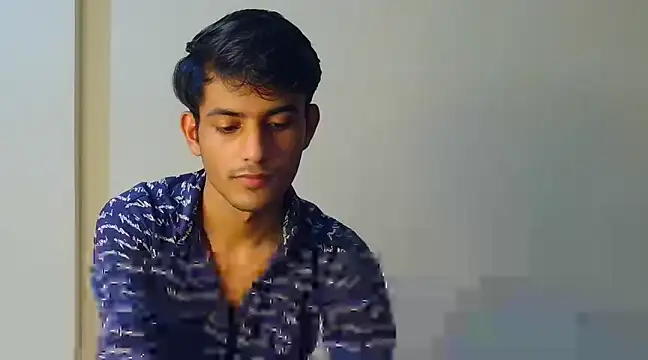 kingkartik7 online show from March 13, 2025, 1:29 pm