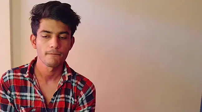 kingkartik7 online show from March 15, 2025, 11:29 am