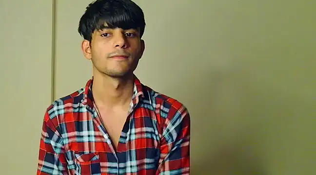 kingkartik7 online show from March 11, 2025, 9:37 pm