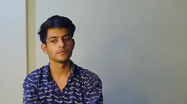 kingkartik7 online show from March 13, 2025, 9:48 pm