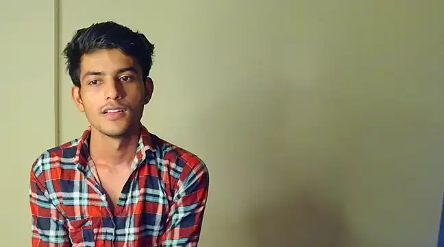 kingkartik7 online show from March 15, 2025, 8:32 pm