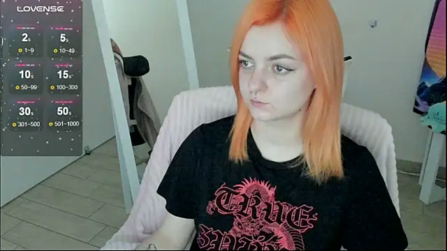 Fire Bestie online show from December 4, 2025, 1:54 pm