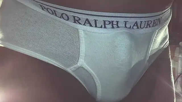 Snapshot of briefsguy4life@xh chatting on November 18, 2025, 3:48 pm briefsguy4lifexh online show from November 18, 2025, 3:48 pm