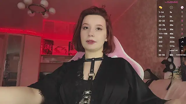 Snapshot of Dani_RedheaDevil chatting on January 10, 2025, 7:46 am Dani RedheaDevil online show from January 10, 2025, 7:46 am