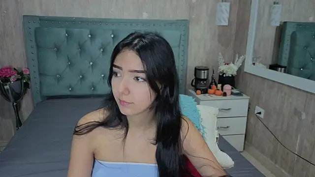Snapshot of Marcelaa_fox chatting on May 25, 2026, 9:13 pm Marcelaa fox online show from May 25, 2026, 9:13 pm
