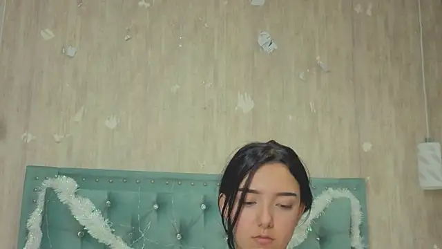 Snapshot of Marcelaa_fox chatting on December 2, 2025, 8:54 pm Marcelaa fox online show from December 2, 2025, 8:54 pm