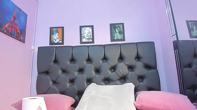 Snapshot of Dalia_20 chatting on February 7, 2026, 9:01 pm Dalia 20 online show from February 7, 2026, 9:01 pm