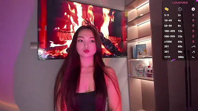 Snapshot of 1_love_8 chatting on October 13, 2025, 5:36 pm 1 love 8 online show from October 13, 2025, 5:36 pm