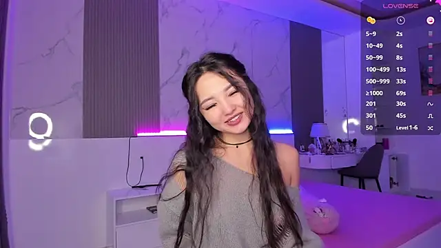 Snapshot of 1_love_8 chatting on March 11, 2025, 11:15 pm 1 love 8 online show from March 11, 2025, 11:15 pm