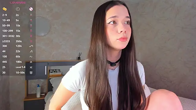 Snapshot of Butterflys1268 chatting on April 4, 2026, 3:35 am Butterflys1268 online show from April 4, 2026, 3:35 am