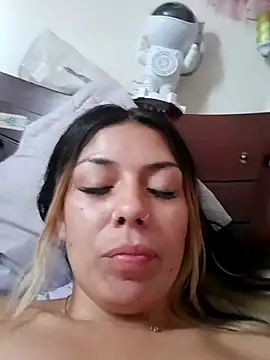 Snapshot of Sweel_Leyva18 chatting on July 8, 2026, 8:53 pm Sweel Leyva18 online show from July 8, 2026, 8:53 pm